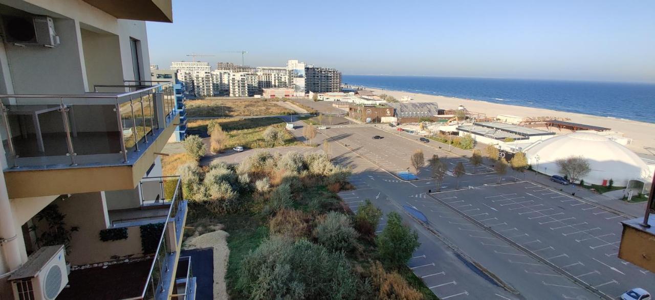 Nor Apartments Summerland Mamaia Exterior photo